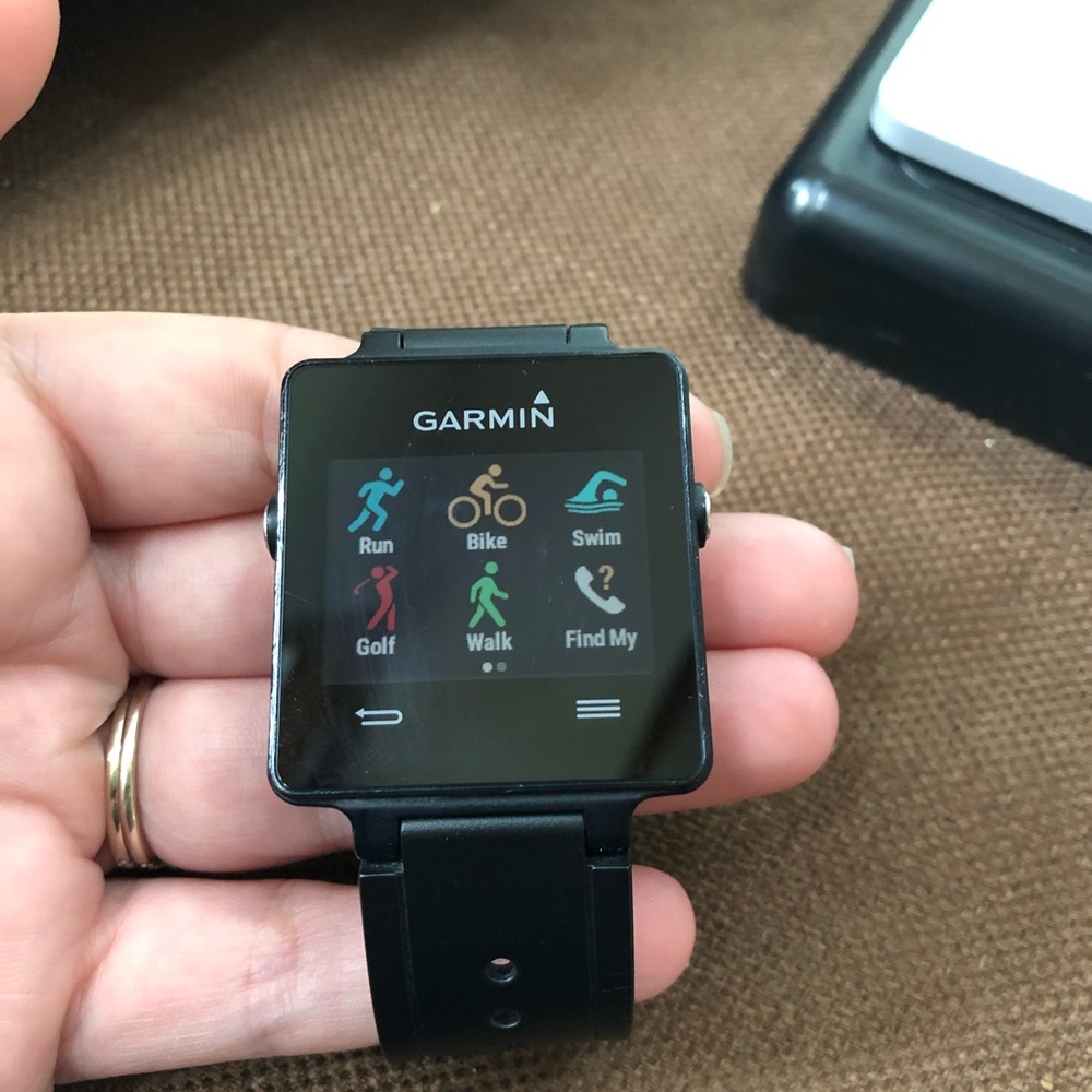 Garmin Vivoactive Smart Watch w/ Charger